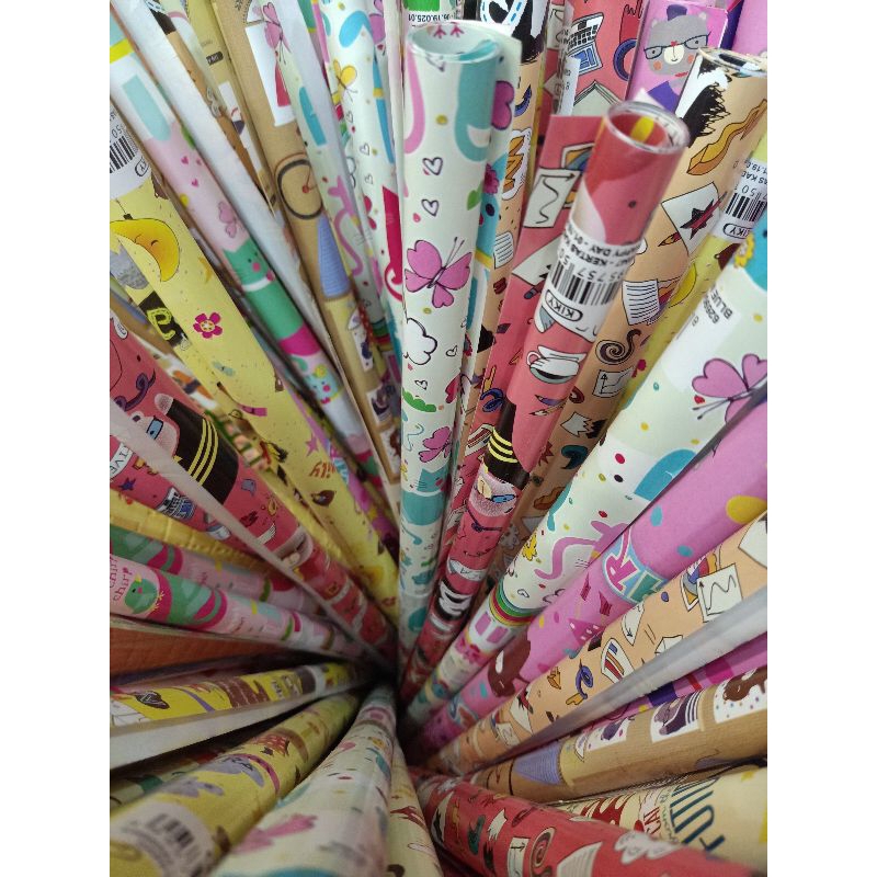 KERTAS KADO
