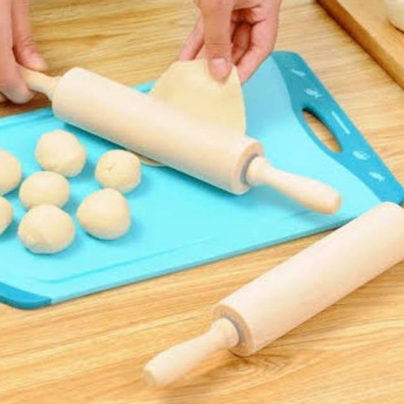 Rolling Kayu Perata Adonan