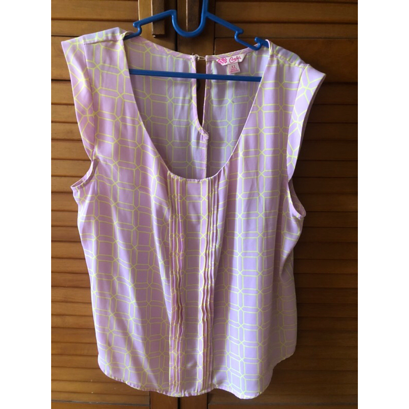 PRELOVED ATASAN KOTAK2