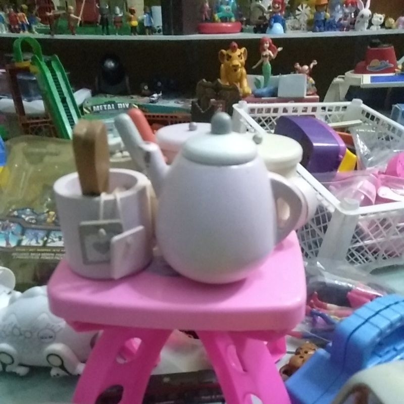 Figur dan mainan PL