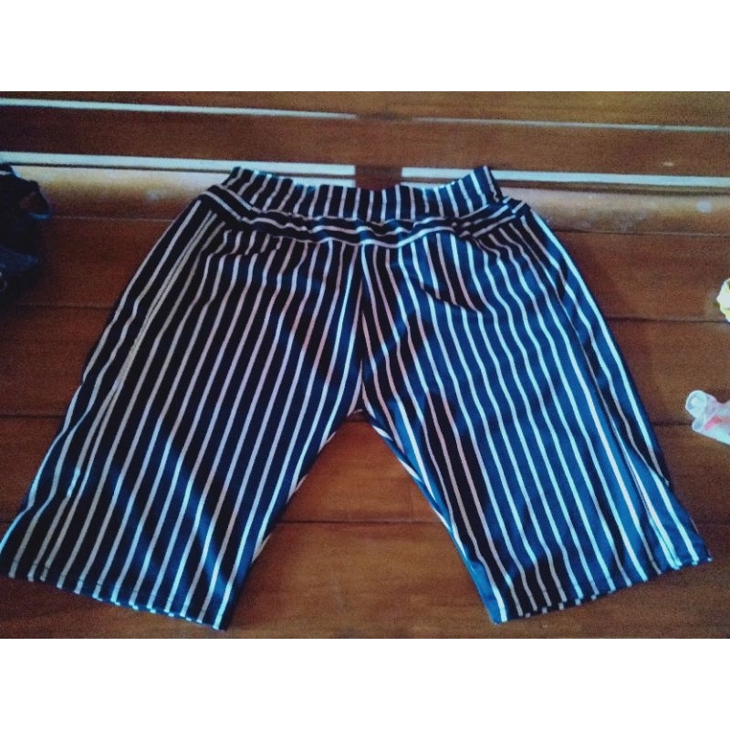 Celana pendek pl preloved lp 70-85