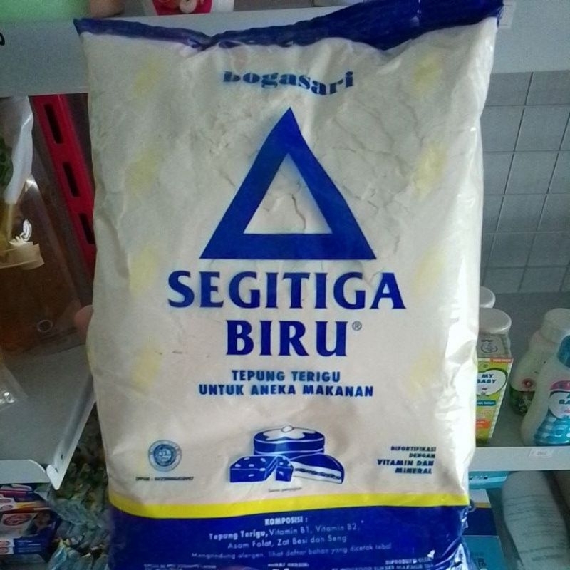 SEGITIGA BIRU 1KG