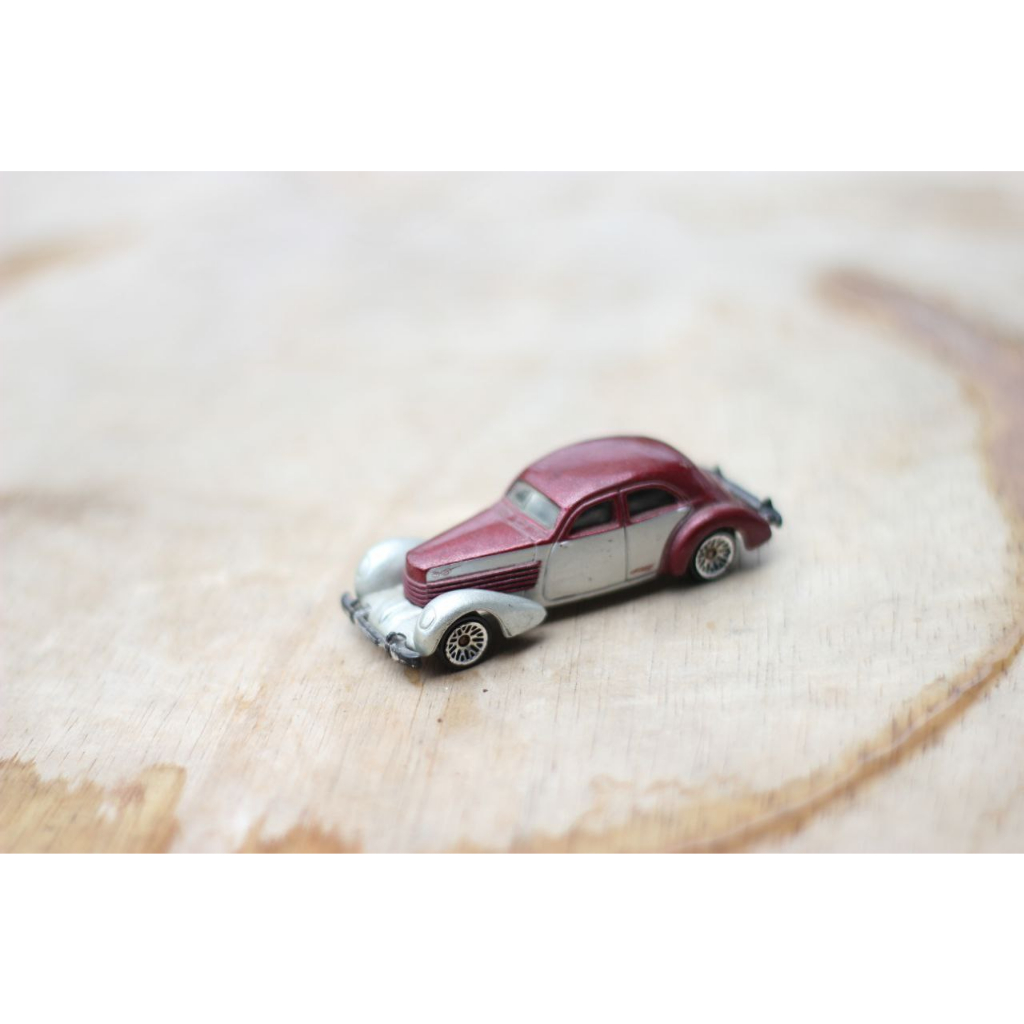 Hotwheels classic lagends