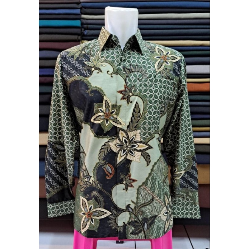 Batik Sutera Pola