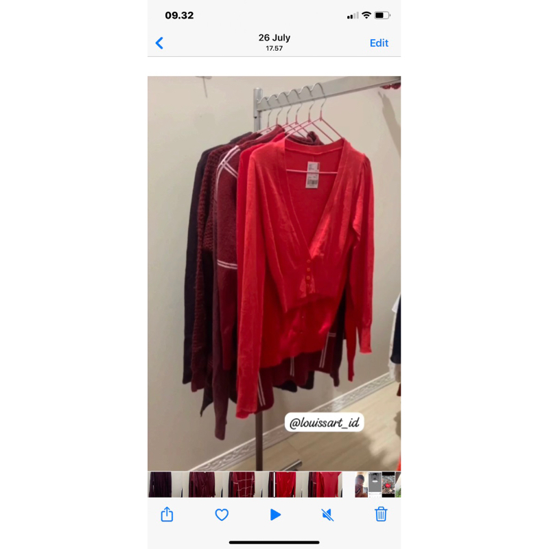 cardi croptop merah