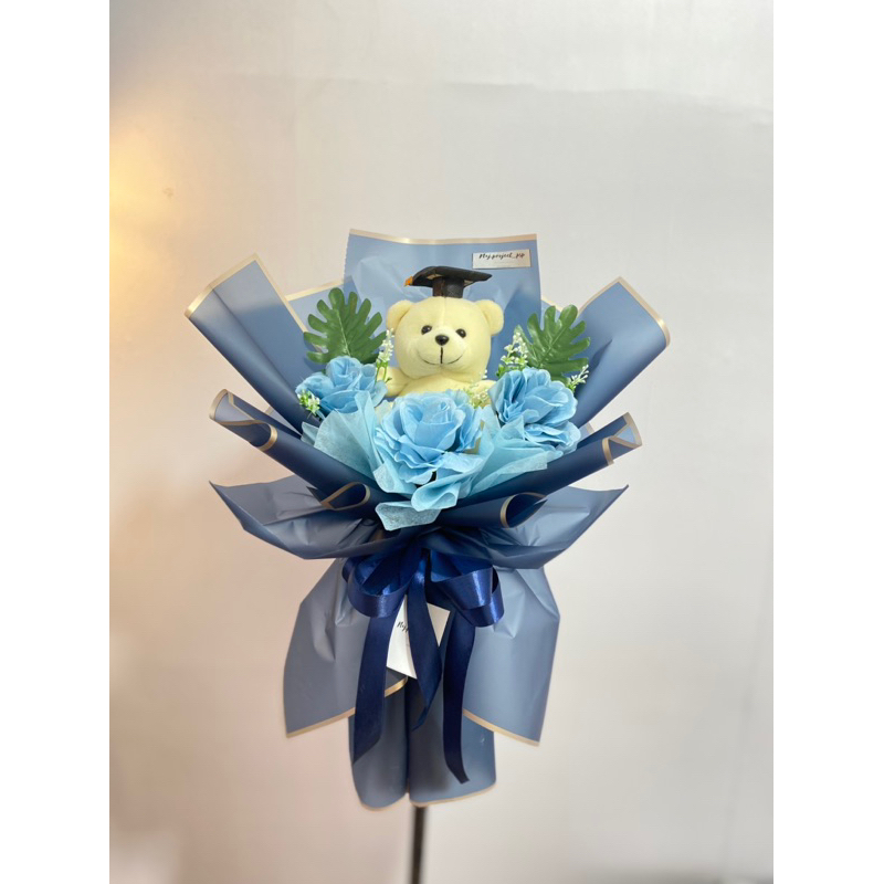 buketboneka wisuda