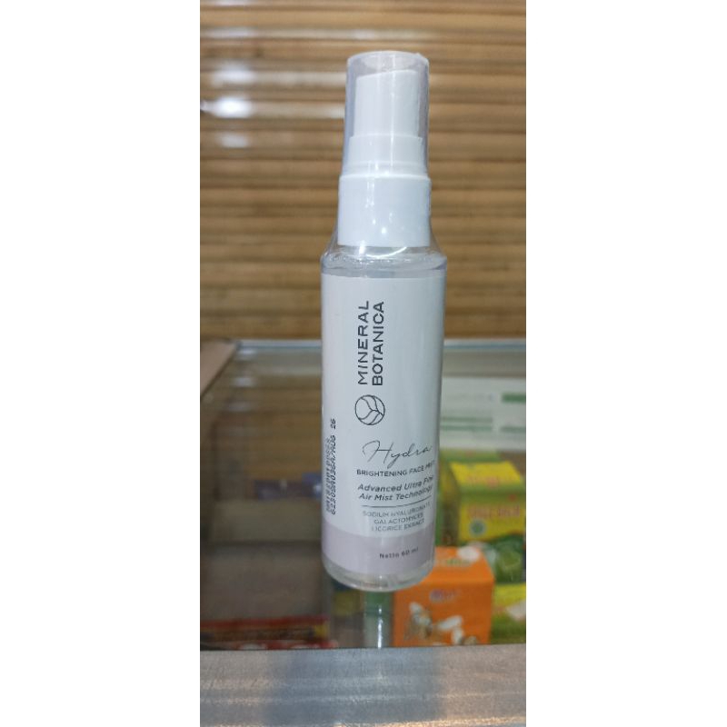 hydra brightening face mist