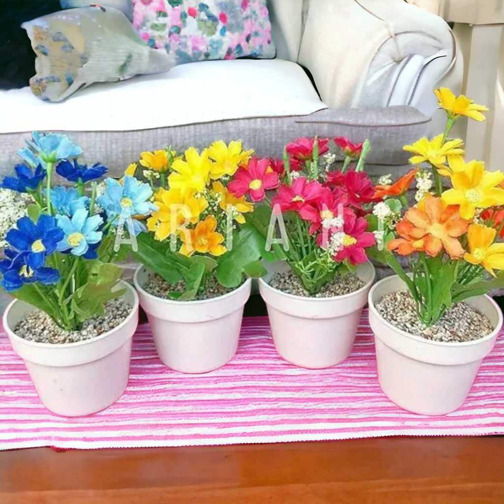 SET BUNGA PLASTIK ASTER PING DENGAN POT PLASTIK PUTIH