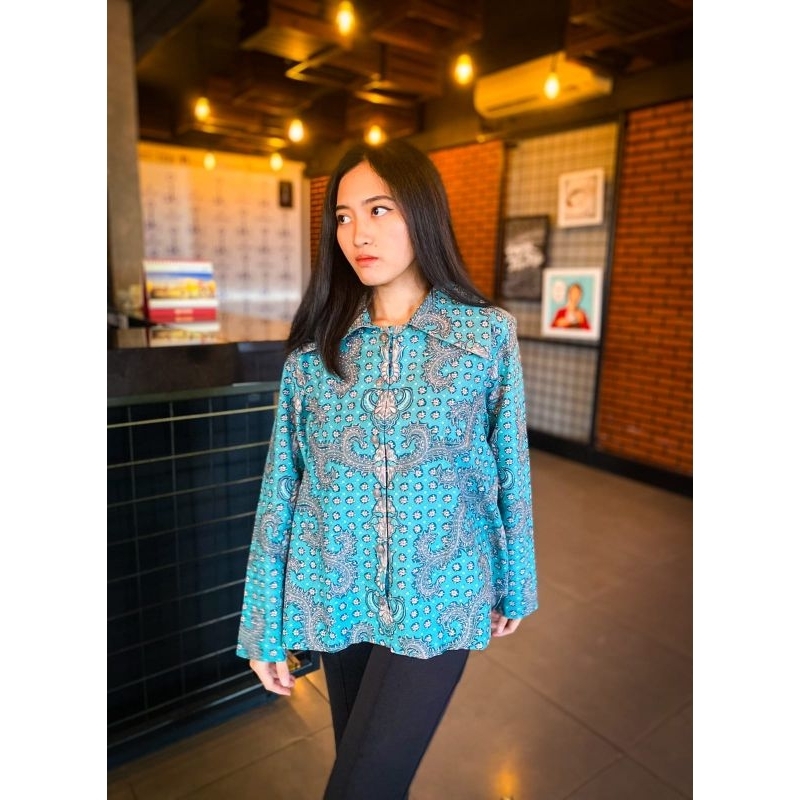 ZARA BLOUSE BATIK