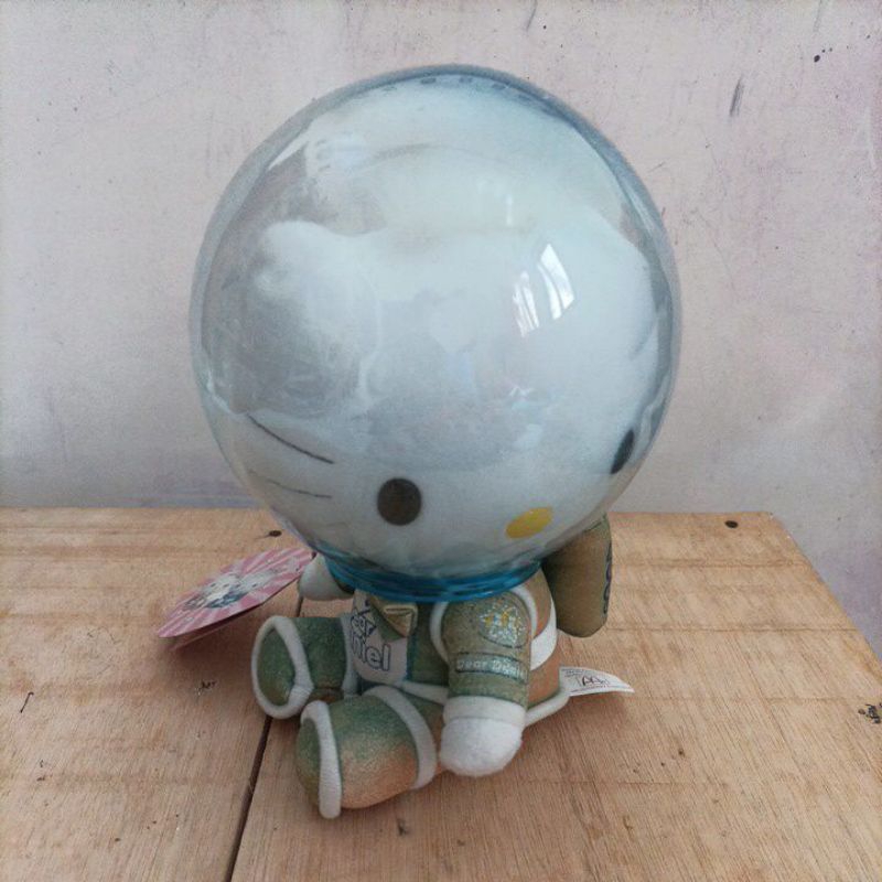 hello kitty sanrio astronot ori