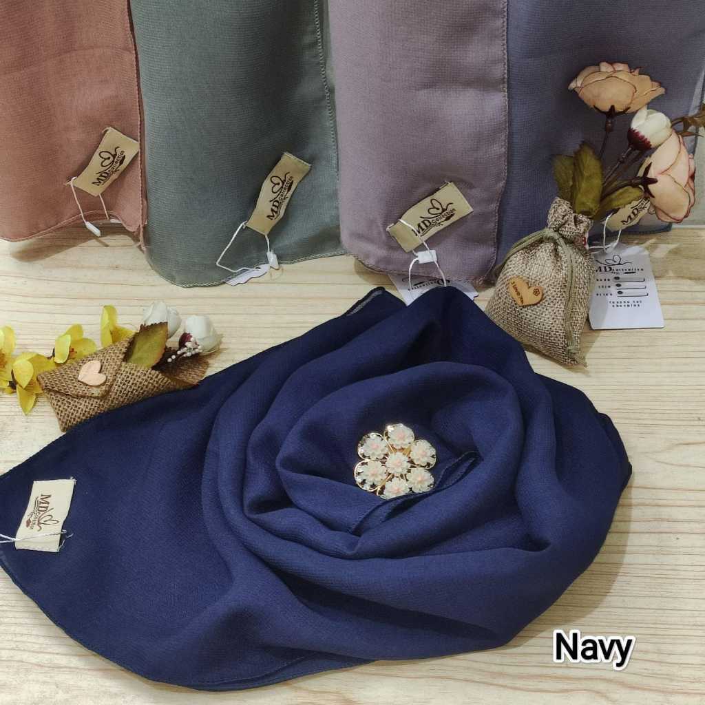 HIJAB BELLA SQUARE NAVY