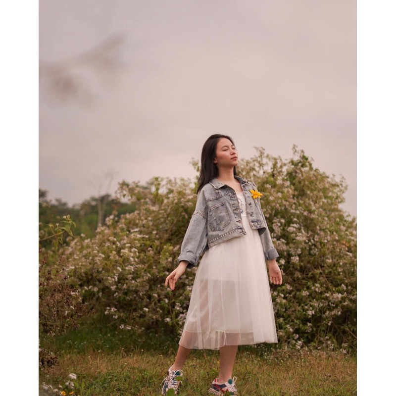 dress white