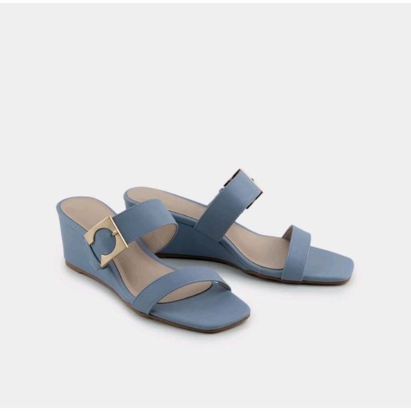 Urban & Co Nela