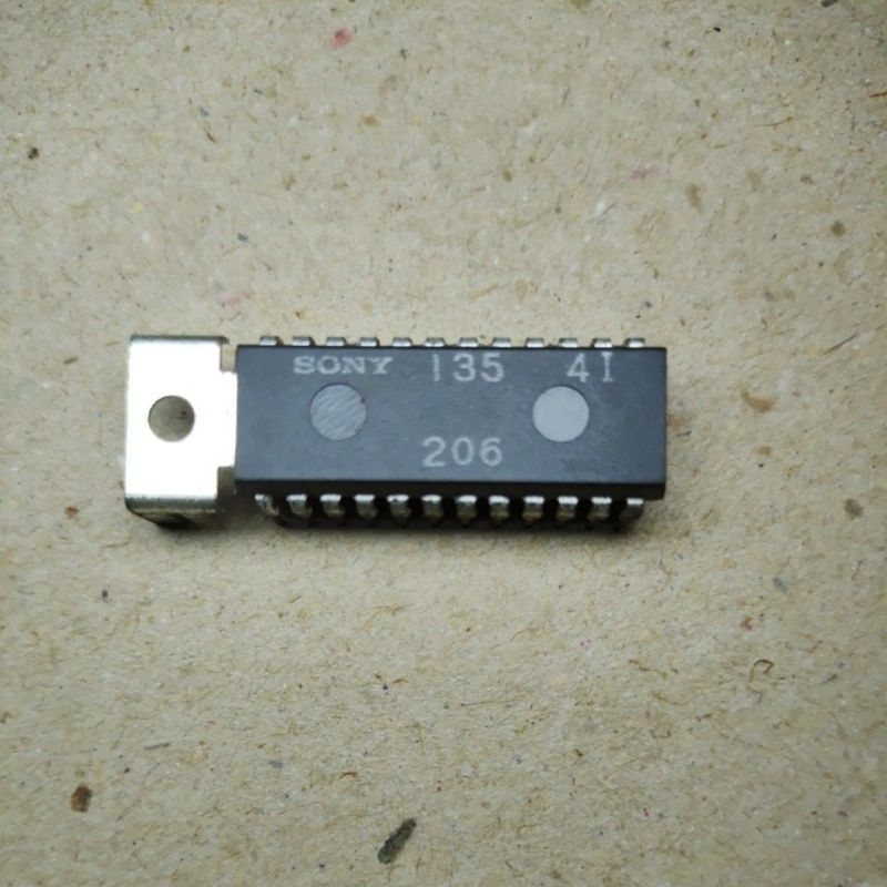 IC CX 135