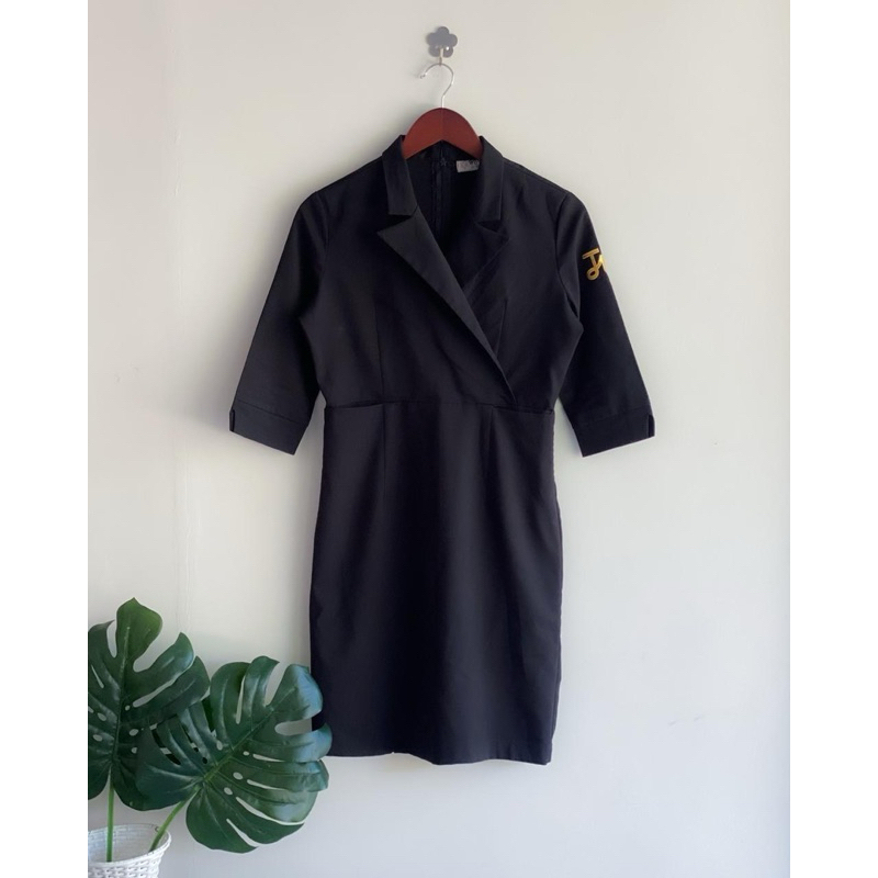 mini dress hitam