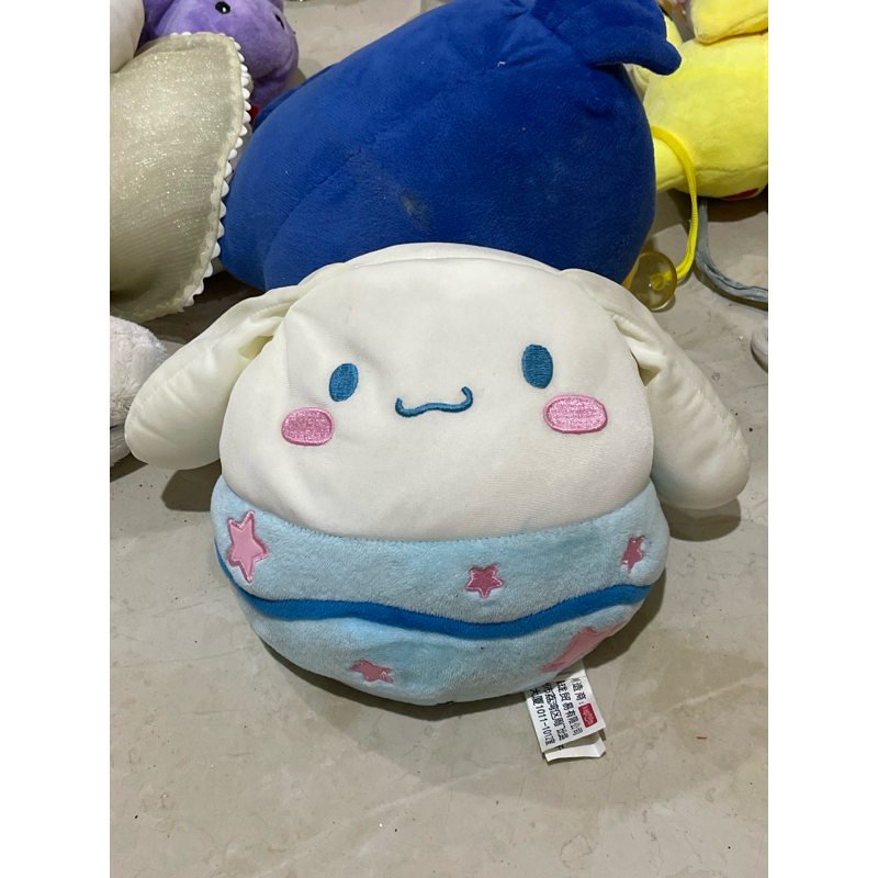 boneka cinnamoroll bola