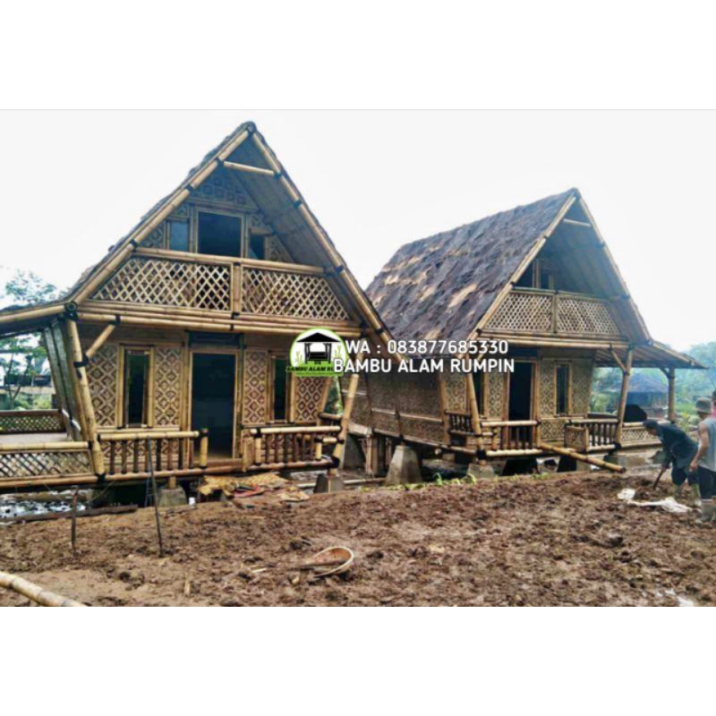 SAUNG BAMBU ATAP SEGITIGA SUPER BESAR
