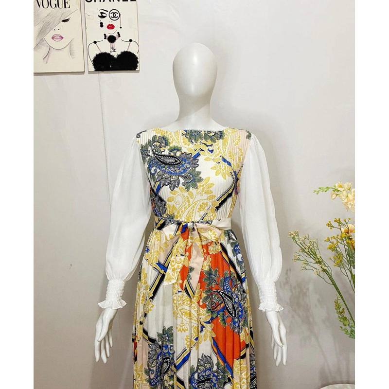 GB- Dress bloom split