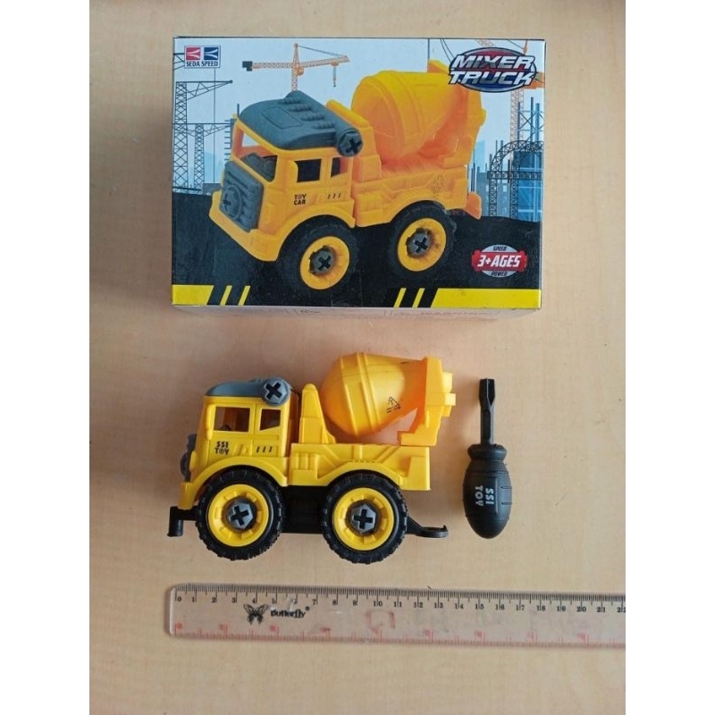 Mainan truck Construction dus/M018