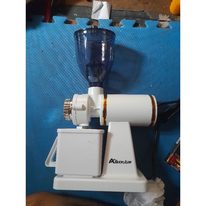 mesin penggiling kopi