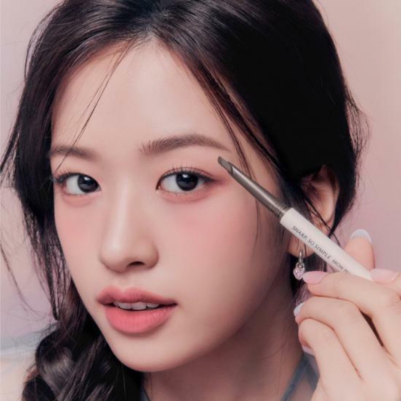 Clio Sharp Simple Brow Pencil