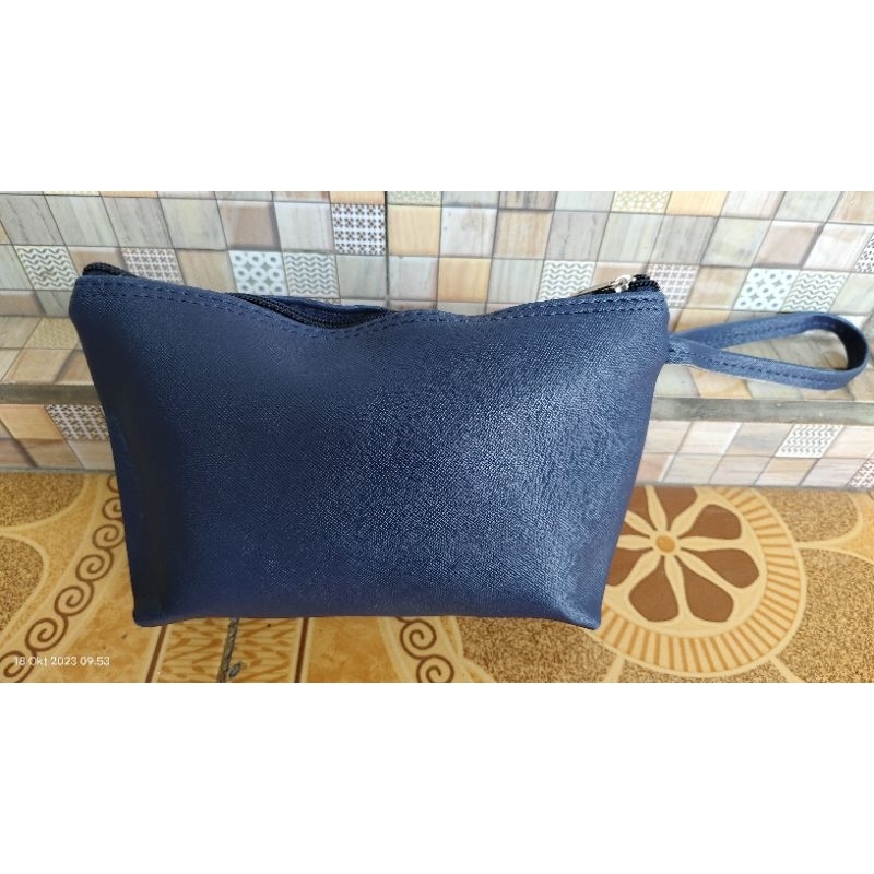 pouch kosmetik