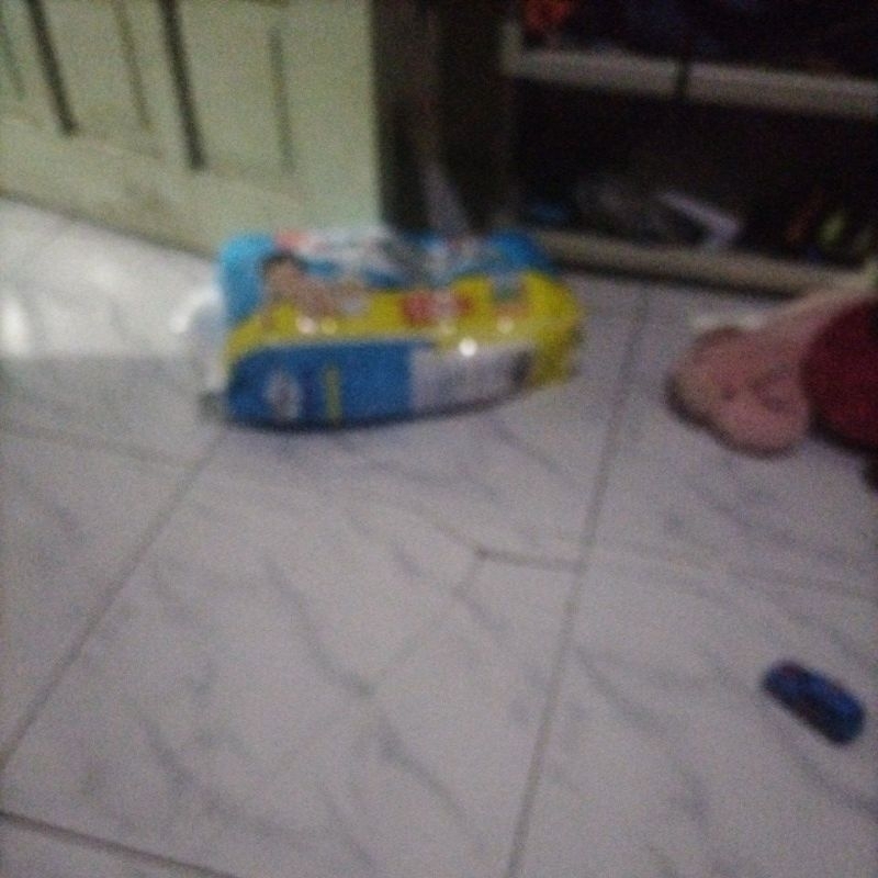 pampers