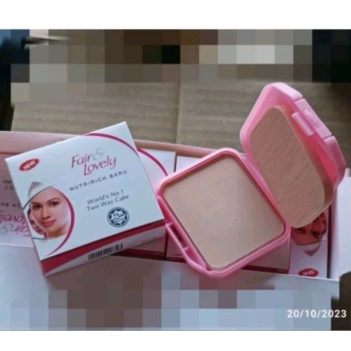 Bedak TWC Refil Ecer