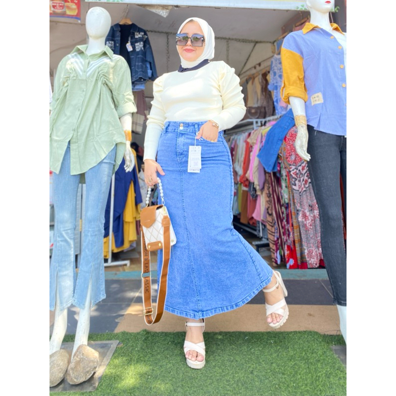 ROK JEANS span