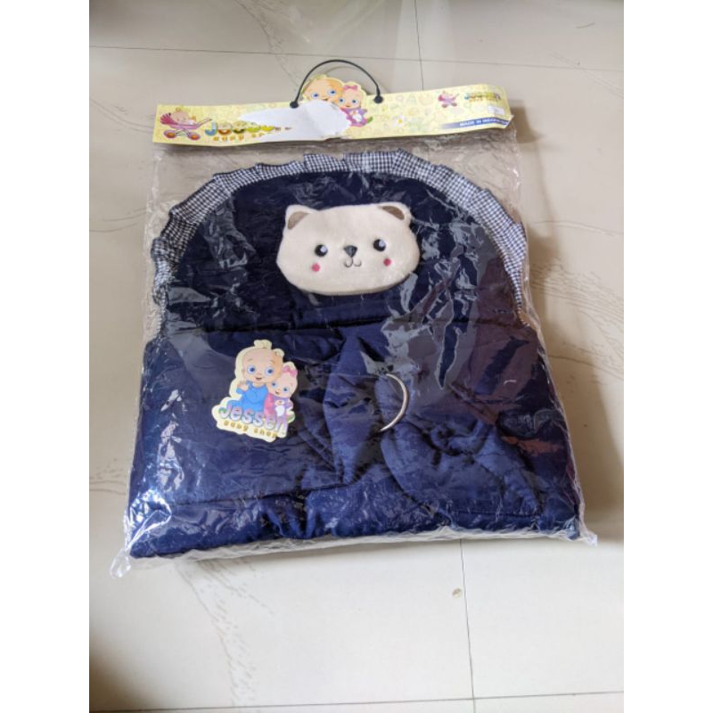 gendongan bayi