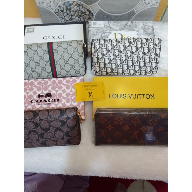 Dompet Import