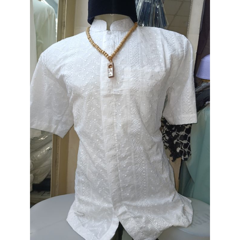 Koko katun paris lengan pendek