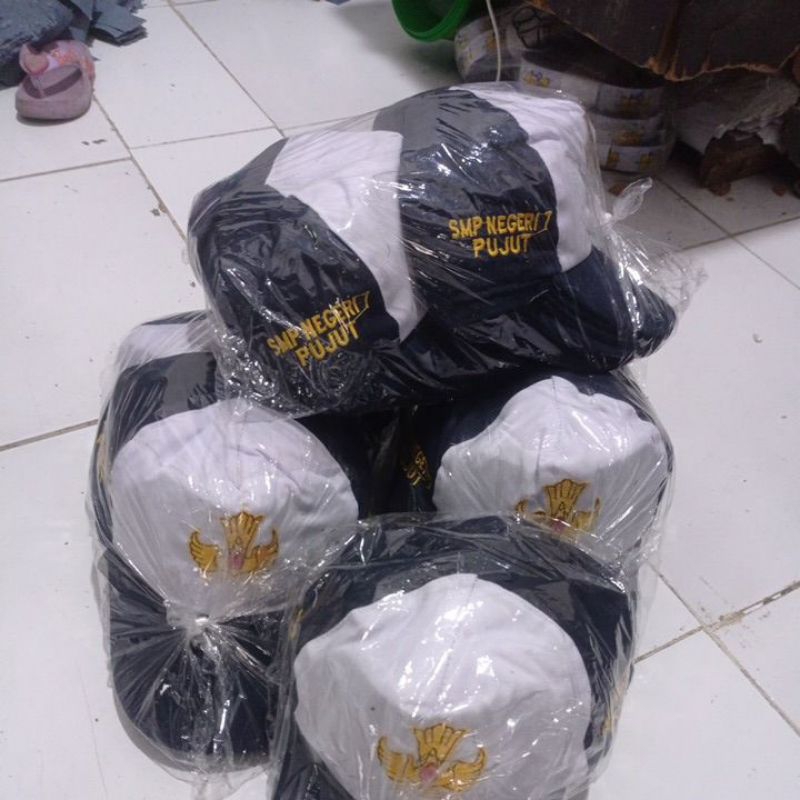 topi bordil