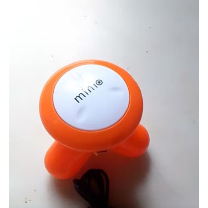 Alat Pijat Mini USB Portable