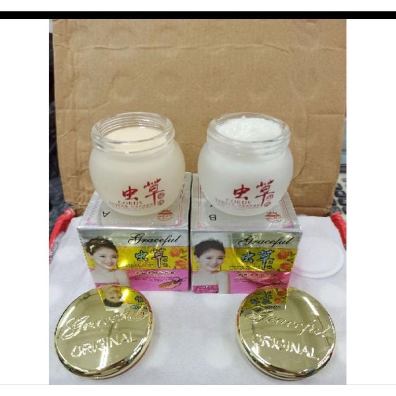 Cream Graceful Day & Night