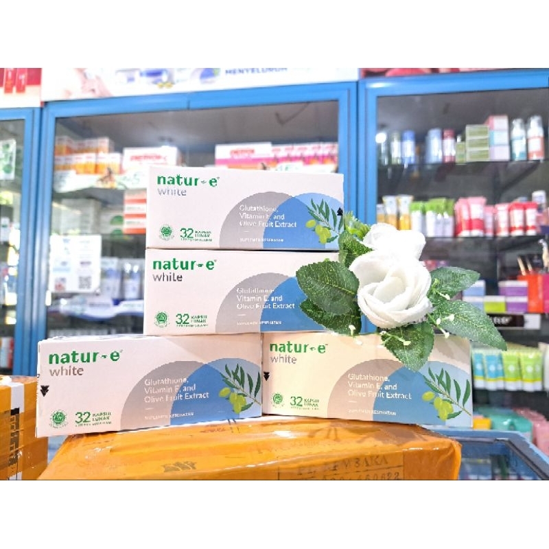 Natur-E White Softcapsule Isi 16/32 Capsule