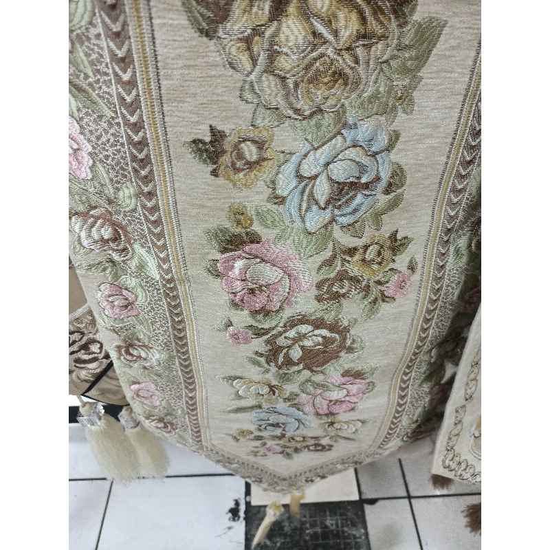 taplak meja