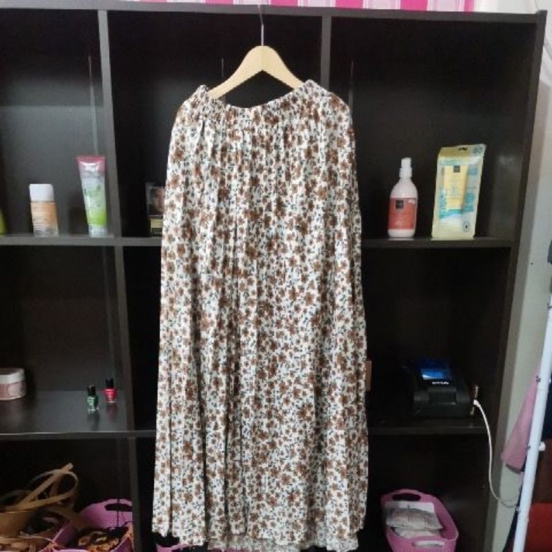 rok motif plisket premium