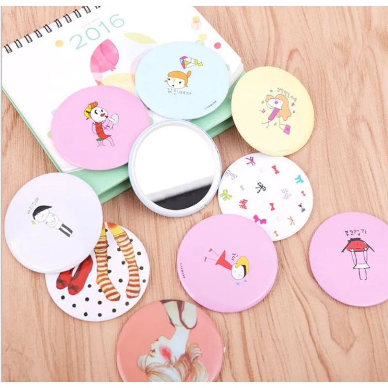 CERMIN MINI KAREKTER LUCU