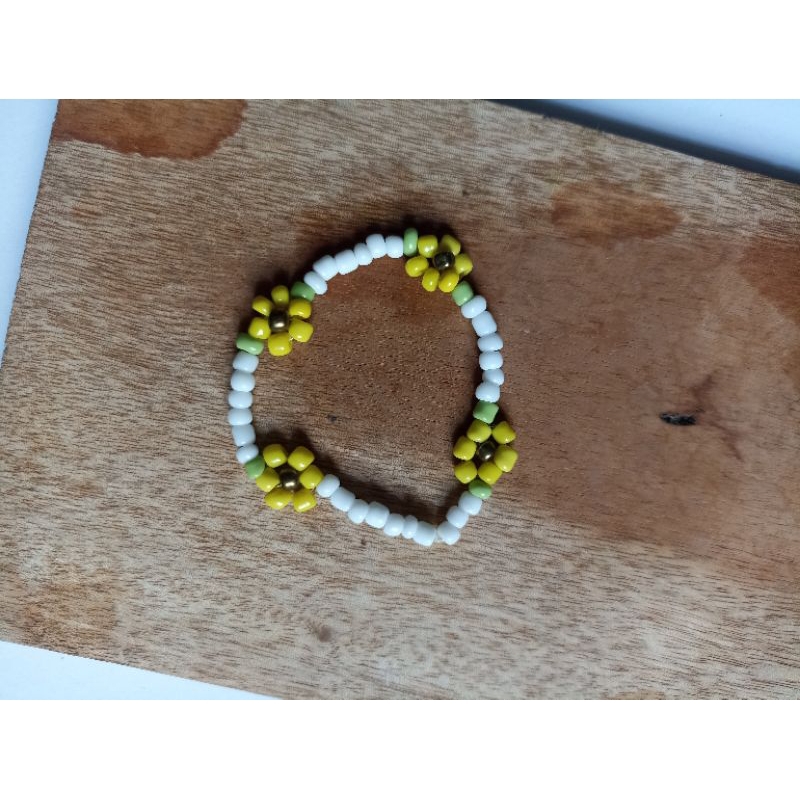 gelang bunga / bracelet flower