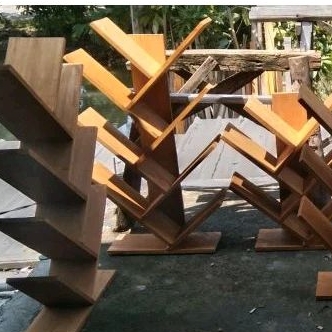 rak buku dan kitab