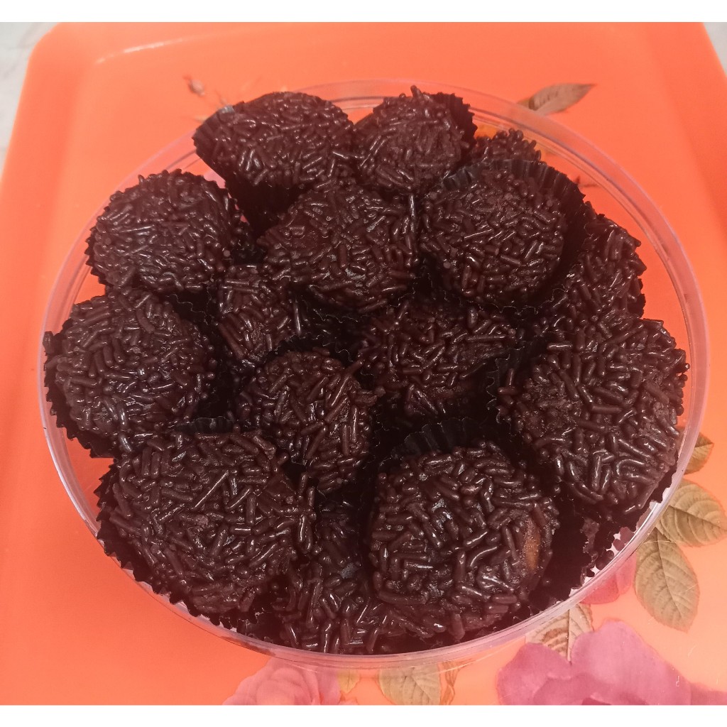 Rambutan Coklat