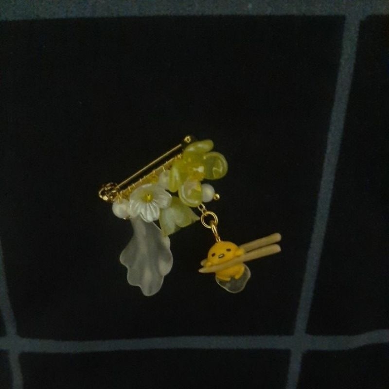 Pin gudetama - jasmine tease