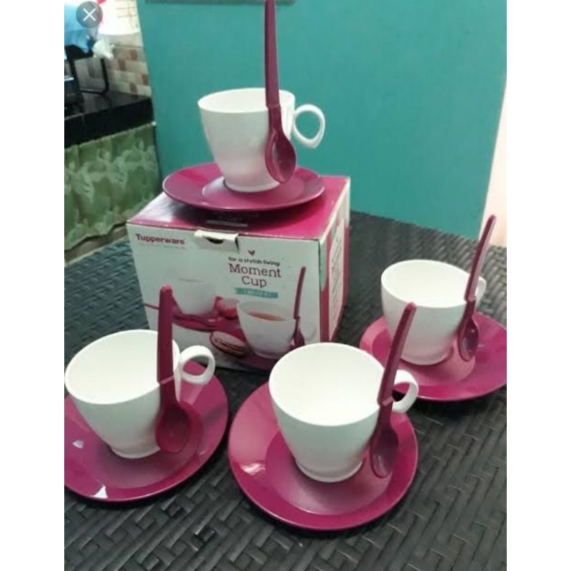 Moment cup