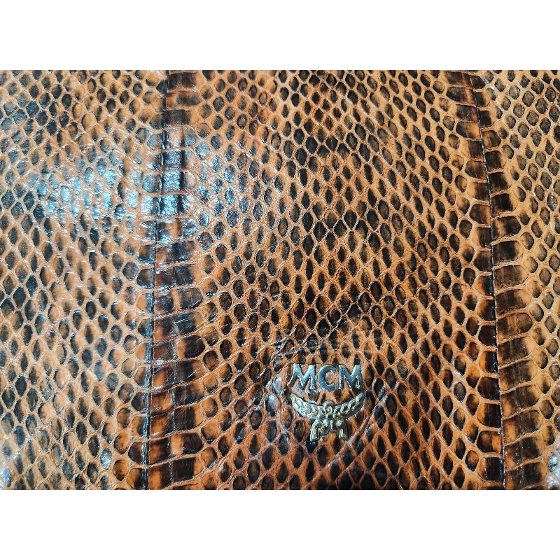 mcm bag 100 % auth