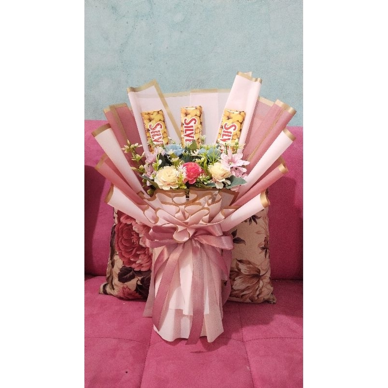 Bouquet bungan + Coklat