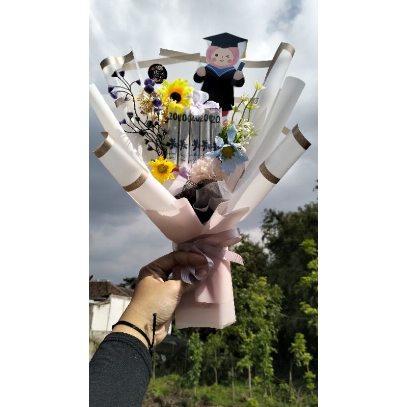 buket wisuda uang asli