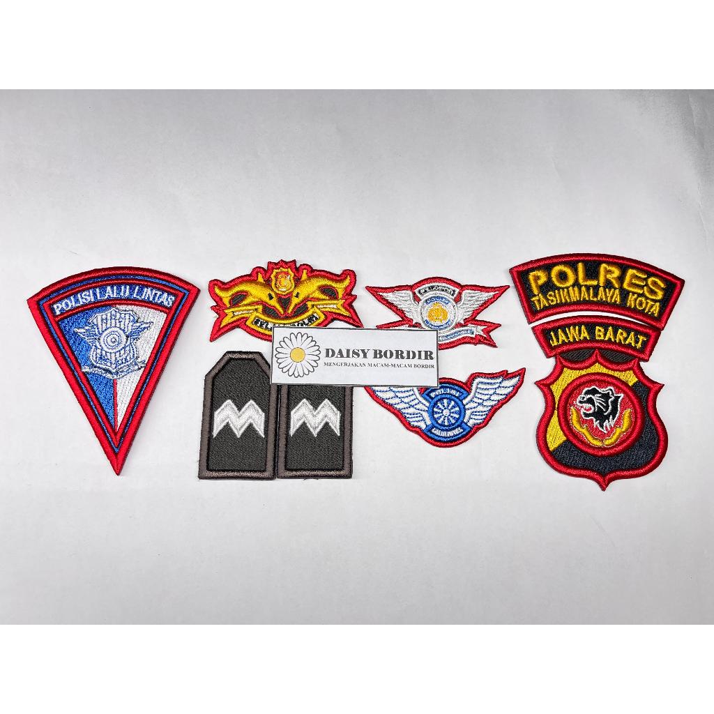 ATRIBUT POLRI POLANTAS - 1 SET