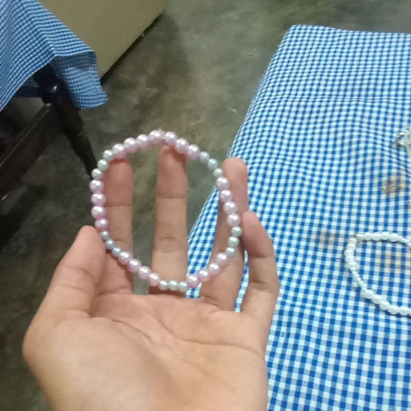 gelang manik cantik