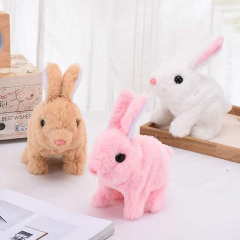 Boneka Kelinci Jalan